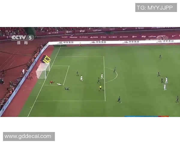 关岛足球历史上的传奇明星及其对足球发展的影响分析 关岛足球历史上的传奇明星及其对足球发展的影响分析