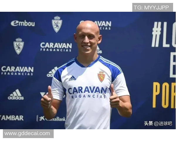 阿根廷足球明星维克多的传奇旅程与辉煌成就解析